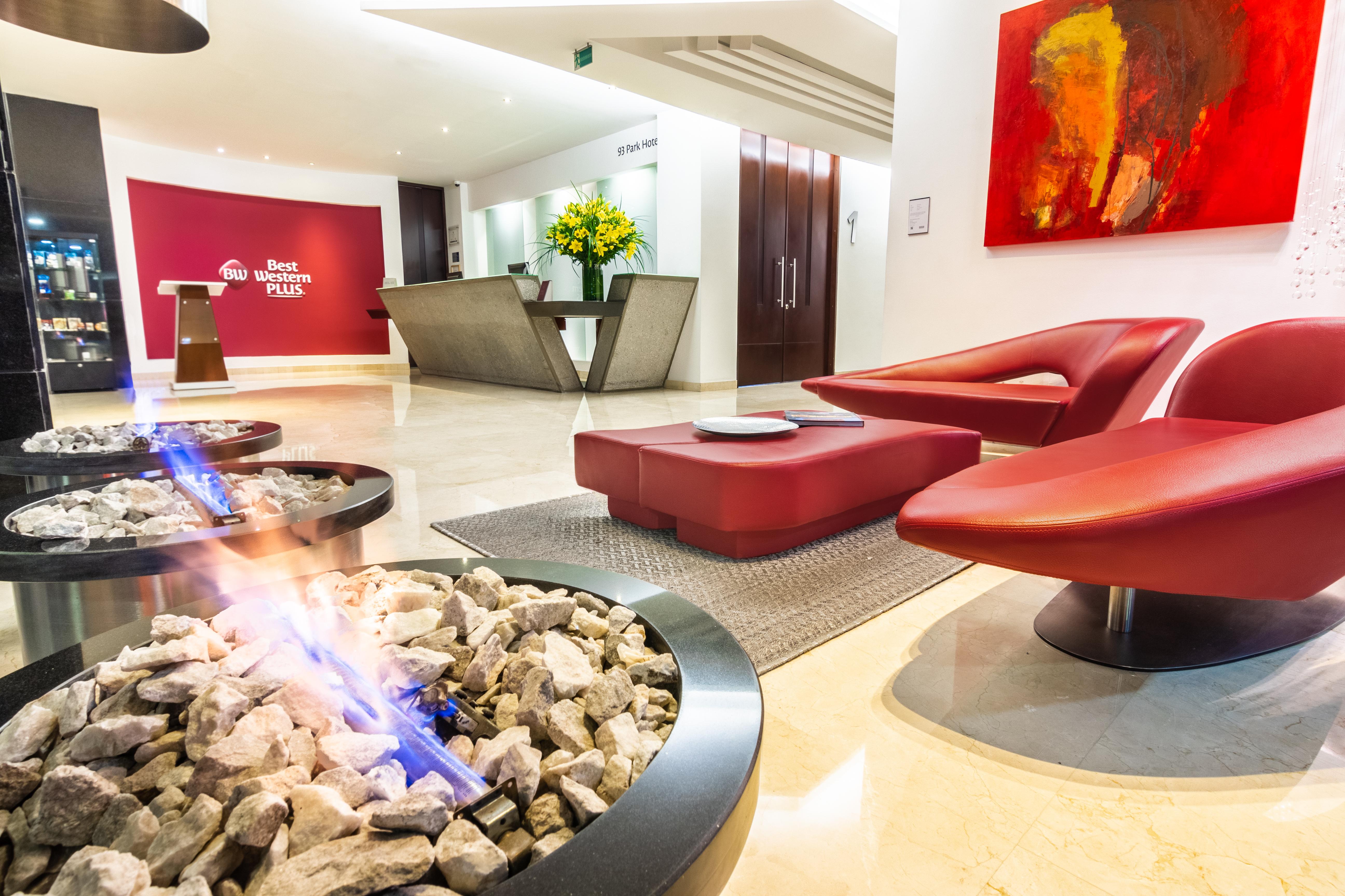 Best Western Plus 93 Park Hotel Bogotá Exterior foto The lobby of the hotel